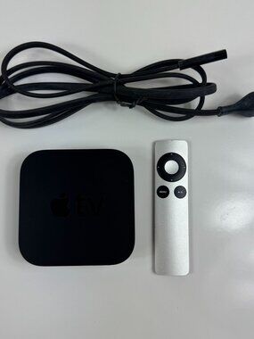 Apple TV 3rd Generation A1469 Remote Powercord 8GB 1080p HD Resolution Streaming
